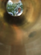 Michel l'envoleur de pianos vue d'une cymbale 